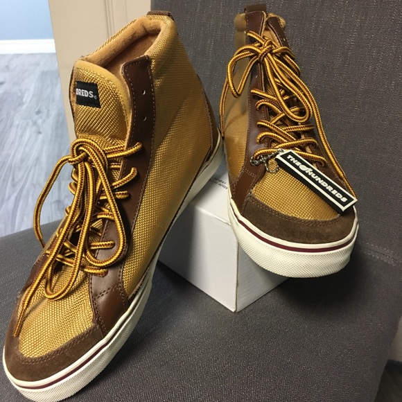 The Hundreds Mid Canvas Lace Up Skateboard Sneaker - Picture 2 of 7